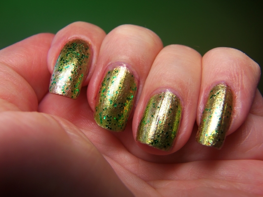 2 - Opal's Gems - Christmas Wrap nails